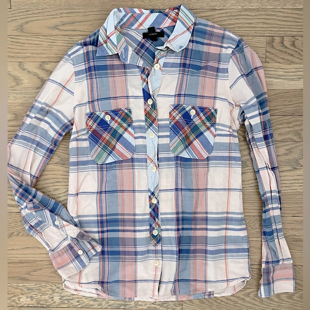 J.Crew Plaid Button Down Shirt. Size 6.